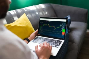 cuánto puede ganar un trader principiante en Paraguay